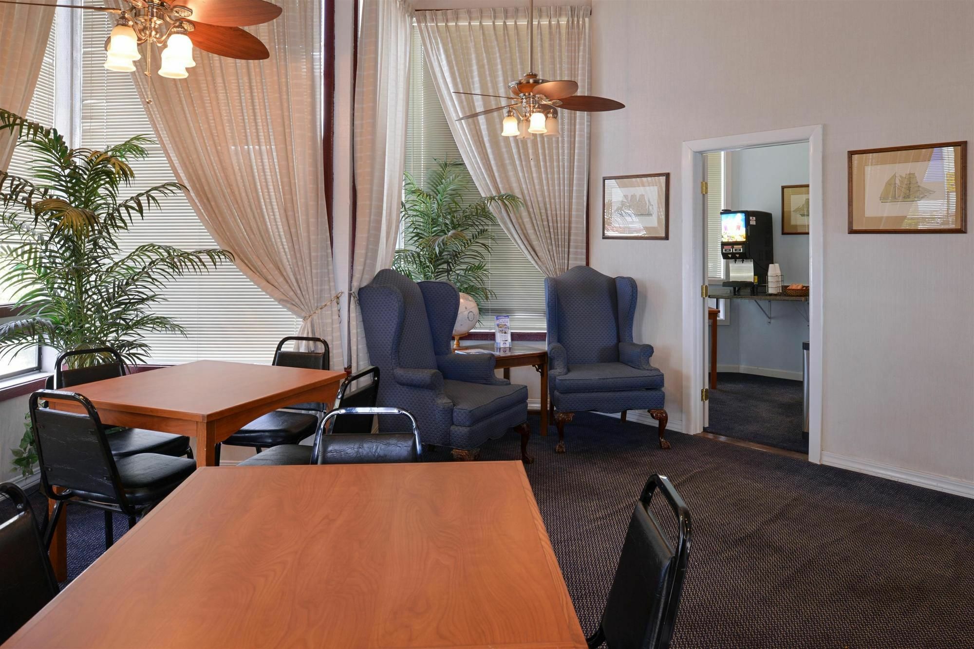 Americas Best Value Inn - Карсон-Сіті Екстер'єр фото